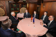 Мицкоски на средба со Кошта: Македонија е посветена на европскиот пат, но заслужува достоинствен и принципиелен процес