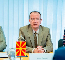 Таравари: Наскоро предлог за фискална конфедерација меѓу Македонците и Албанците