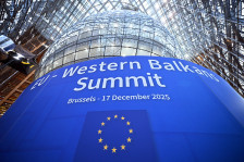 Европската комисија предлага да се укине роамингот за земјите од Западен Балкан