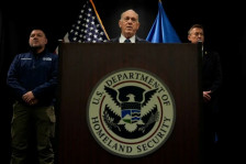 По масовните протести Трамп повлекува 700 ICE агенти од Минесота