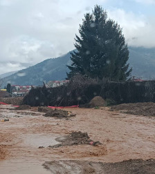 ЦУК: Нивото на реката Вардар е намалено, се стабилизира состојбата во Кичево