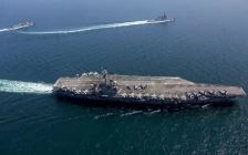 Иранската гарда соопшти дека го „погодила“ американскиот носач на авиони „Абрахам Линколн“