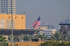 Иран ги негира тврдењата на Трамп за мировни преговори, но инсистира дека Америка побарала средба