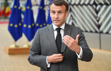 Макрон му порача на Иран: Веднаш запрете ги нападите врз земјите од регионот