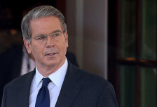 Скот Бесант: САД имаат доволно пари за војна со Иран