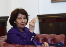 Сиљановска-Давкова: Војните се плодна почва за авторитаризам, републикански монархизам, од типот на бонапартизам, но и опасност од нови мигрантски бранови