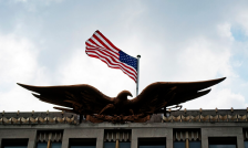 САД ги повлекува вработените од конзулатот во Анкара