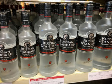 Рекорден раст на цените на вотка во Русија