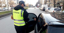 Возачите во Македонија добиваат ново правило: забраната за возење повеќе не се впишува во дозволата – еве кога точно почнува да важи