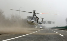 Со хеликоптер на МВР спасен повреден италијански државјанин на подрачјето на СВР Тетово