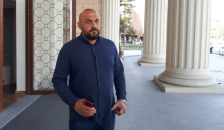 Запален е џипот на градоначалникот на Шуто Оризари, Курто Дудуш