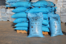 Експлозија на цена на ѓубрива 2026: Уреата над 700$/тон – колку ќе поскапи храната во Македонија?