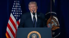 Трамп: Не исклучувам испраќање на американска копнена војска во Иран!