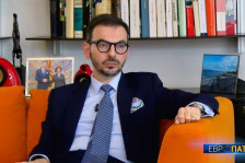 (Видео) Италијанскиот амбасадор: Не постои правна или политичка гаранција, дека Бугарија нема да ја блокира Македонија во ЕУ преговорите