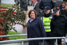 Мицкоски “лично очекува” Савески да расчисти како Катица Јанева од затвор активирала предмети, за бонусите на СЈО и врз кои докази се судело за „27 април”