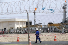 Ирански дронови предизвикаа пожари во нафтени комплекси во Кувајт и ОАЕ