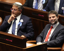 Смотрич до Мерц: Поминаа деновите кога Германците им диктираа на Евреите