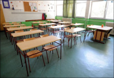 Инспекција открила наставничка со лажна диплома во училиште во Скопје, нејзиниот сопруг ѝ се заканувал на директорката