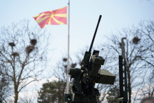 Левица: Нашите војници да не бидат топовско место во туѓи војни