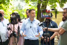 Османи тврди дека се подготвува план за укинување на Законот за јазици