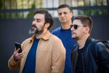 Во време кога слободата на говор е под жесток напад, власта контролира сè, СДСМ најде време да се пресмета со Инфомакс