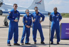 Следете го ВО ЖИВО слетувањето на екипажот на Орион на Земјата: Четирите астронаути се враќаат од вселената!