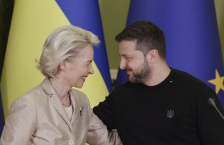 Зеленски бара брз влез во ЕУ, европските лидери повикуваат на трпение