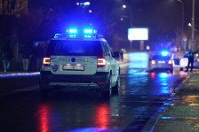 Пријава во Скопје: Малолетничка нападната од мајката, таткото добил закани