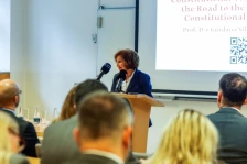 Сиљановска-Давкова до бугарскиот амбасадор во Словенија: Македонскиот Устав ги гарантира правата на сите малцинства