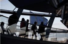 Демографска трансформација на Европа: Се раѓаат помалку деца, најмногу мигранти доаѓаат од Сирија и Мароко