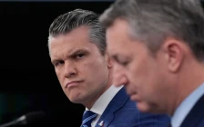 Хегсет: Разузнавачките информации покажуваат дека блокадата на САД му нанесува голема штета на Иран