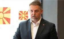 Лукровски е на боледување, не поднел оставка