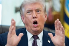 Трамп тврди дека го одложил „закажаниот“ напад врз Иран на барање на арапските земји во регионот