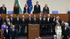 Ова е новата влада на Бугарија – Министерката за надворешни е позната по цврстите ставови за Македонија