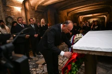 Гаши од Ватикан со порака за 24 Мај: Кирил и Методиј остануваат темел на писменоста и културата