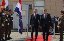 Хрватскиот премиер Андреј Пленковиќ утре во посета на Македонија