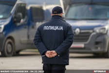 Детали за сообраќајката на патот Кичево-Гостивар: Се судриле сканија од Албанија со автомобили од Кичево, Будимпешта и Ниш, едниот возач е тешко повреден