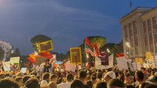 „Албанија не е на продажба“, масовен протест во Тирана против проектот на Кушнер
