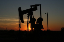 Повторно скокна цената на нафтата