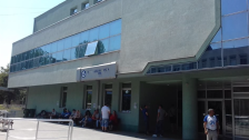 Повредена жена примена на клиниката за Гинекологија