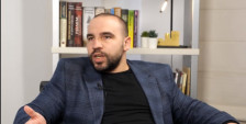 Бугарската „Фондација Македонија“ бара санкции за Македонија и Мицкоски