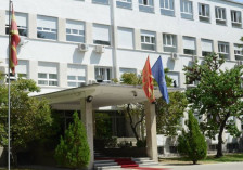 ДУИ: Во Министерството за одбрана 10 од 10 директори се Македонци, сериозен аларм за исклучувањето на Албанците од безбедносниот систем