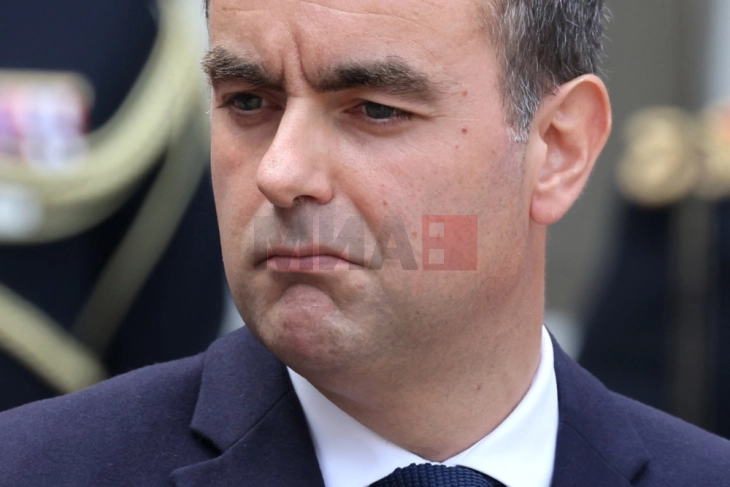 Франција доби нова влада, Лекорну ветува дека ќе избегне политичка криза - Либертас