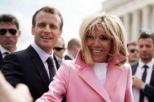 Брижит Макрон: Моите внуци ја чуле приказната дека сум била маж“ - Либертас