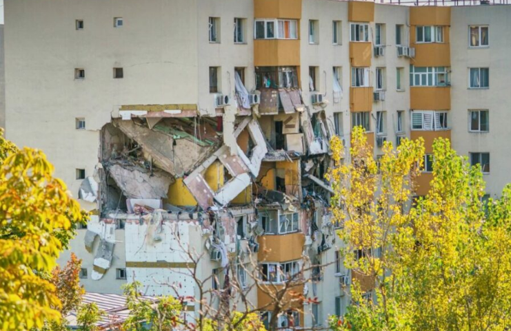 Три лица загинаа, a тринаесет се повредени во експлозијата во Букурешт - Либертас