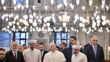 Папата Лав Четиринаесетти ја посети Сината џамија во Истанбул - Либертас
