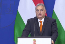 Орбан предизборно ќе исплати 14-та пензија - Либертас