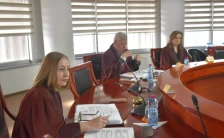 Владата на Ковачевски ги намалила платите на судиите и обвинителите, Уставен одлучил: „Со намалување на платите, не ви е загрозена независноста, тие и натаму ви се меѓу најголемите во државата!“ - Либертас