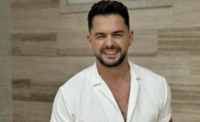 Од срцев удар почина познат пејач, син на екс пратеничка од СДСМ - Либертас