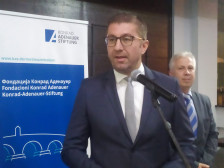 Мицкоски: Син ми примаше инфузии по труењето, но демантирам дека бил хоспитализиран. - Либертас